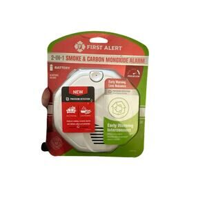 First Alert 2-in-1 Smoke & Carbon Monoxide Alarm uses Battery NEW